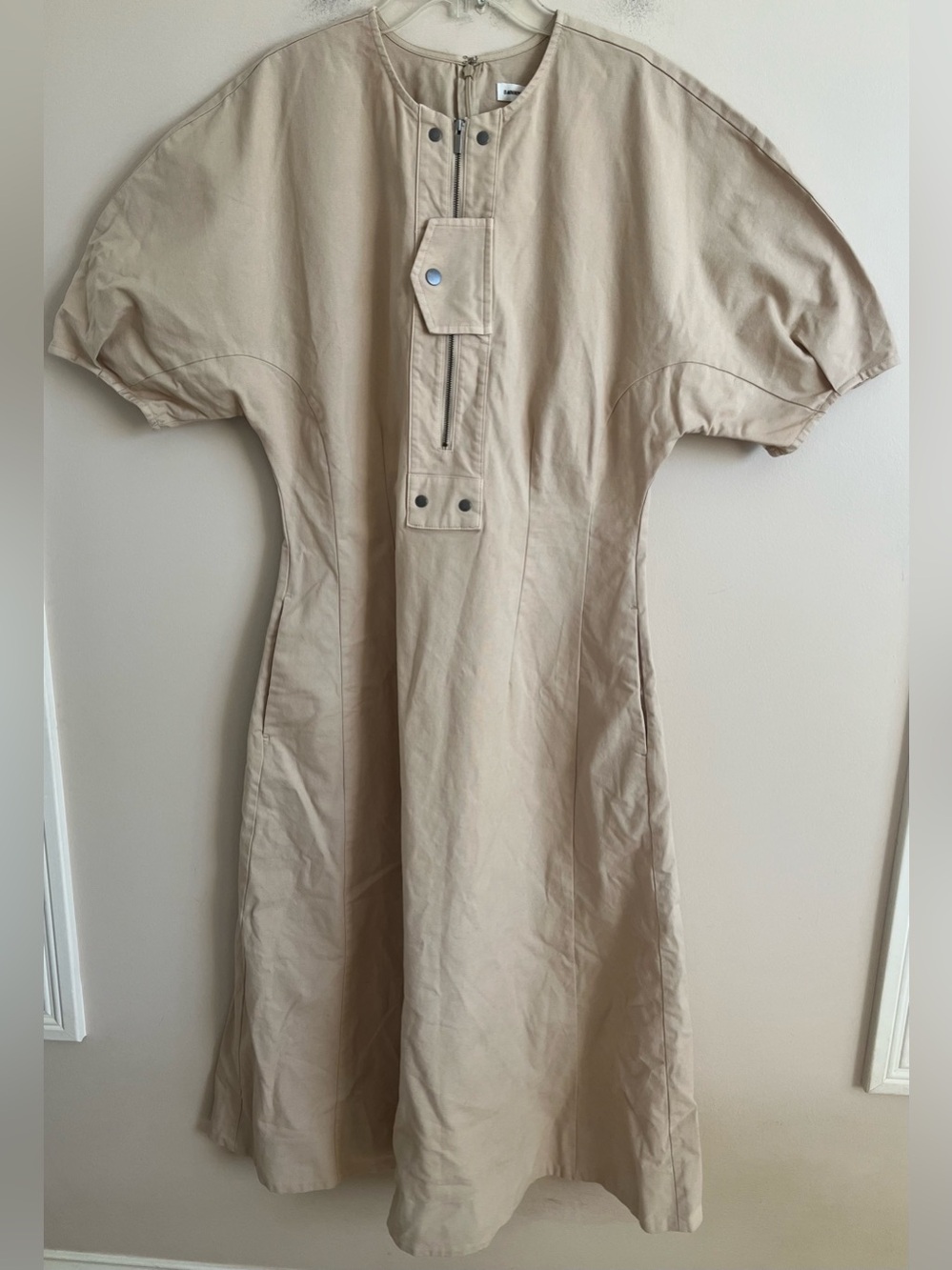 NWT-Banana Republic Khaki Midi Dress, Large